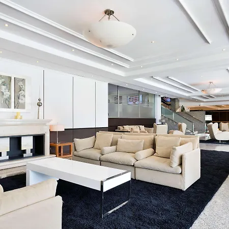 Melia Barajas 4*
