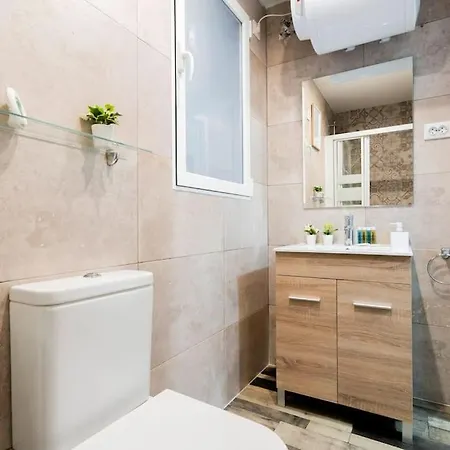 Apartment Beautiful Flat In Lavapies-embajadores Madrid