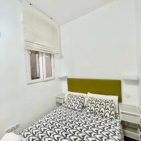 Atocha Ferrocarril 5 *