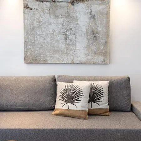 Duplex In B. Salamaca - Wizink Center 6 Pax H126 شقة مدريد