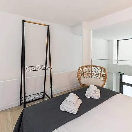 Duplex In B. Salamaca - Wizink Center 6 Pax H126