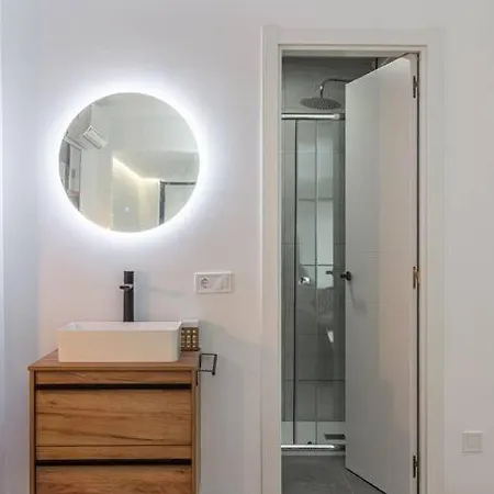 Duplex In B. Salamaca - Wizink Center 6 Pax H126 مدريد