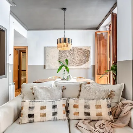Appartamento Tetela- 1 Bedroom With Shared Pool In Centro *