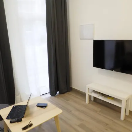 Precioso Apartamento En Cuatro Caminos By Bebalmy Apartamento