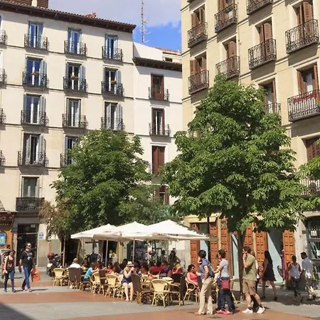 Apartamento Nuevo En El Centro De * Madrid