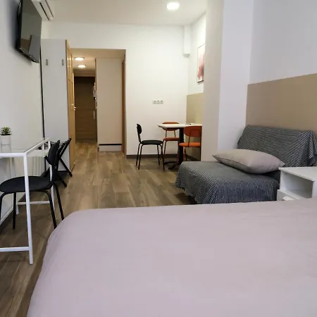 Aparthotel Alianza *