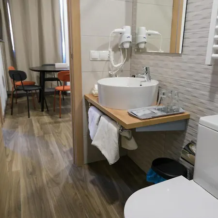 Alianza Aparthotel