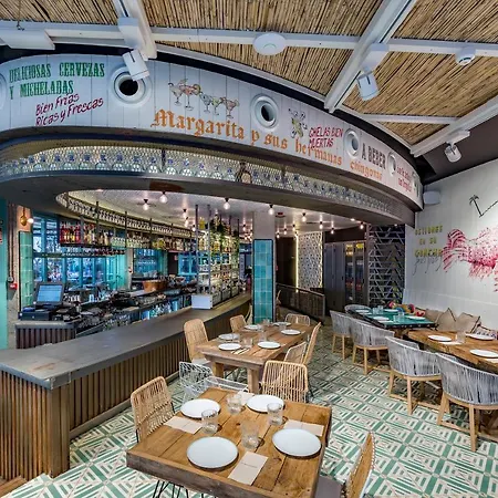 Aravaca Village 4* マドリード