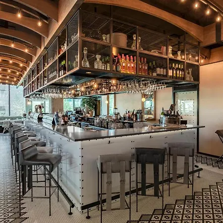 Aravaca Village 4* マドリード