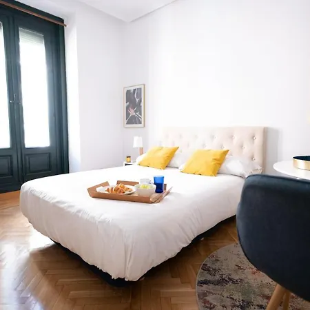 Estudio Calle Del Barquillo Apartment