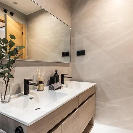 Apartamento Exyca Embajadores *