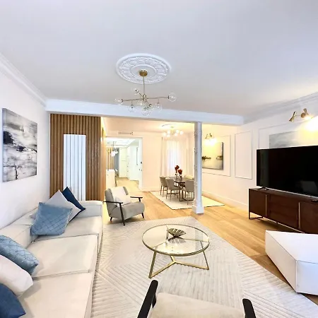 Luxury Flat Rox *