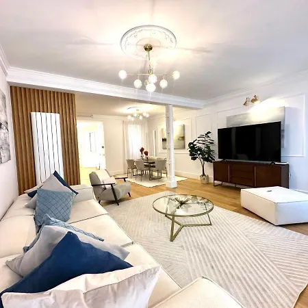 Apartment Luxury Flat Rox