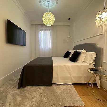 Luxury Flat Rox