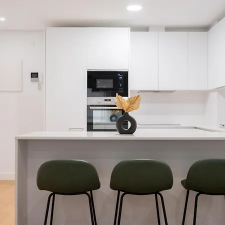 Apartamento De Lujo En La Plaza Pedro Zerolo Al Lado De Gran Via Apartment Madrid