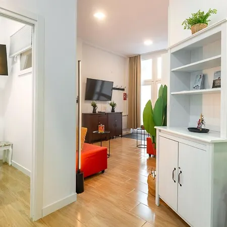 Pleasant Near Center Apartment Madrid