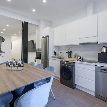 Palacio Real Downtown,by Monaro***** Apartment Madrid