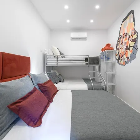 Palacio Real Downtown,by Monaro***** Apartment