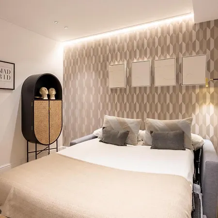 Edmond Vibes Puerta Del Sol * Madrid