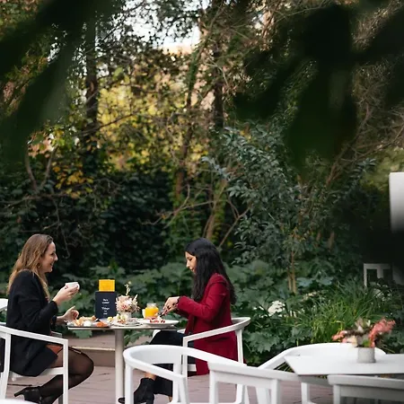 Hotel Voco Retiro By Ihg Madryt