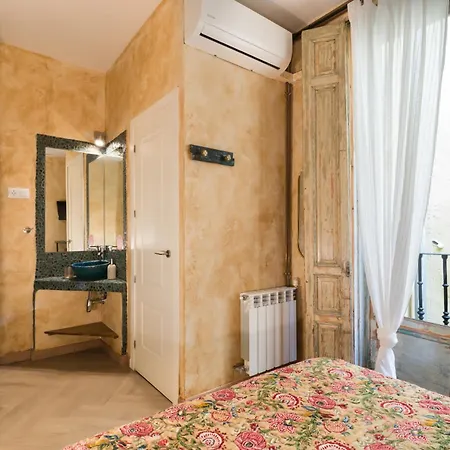 Artistic Guest house Madrid