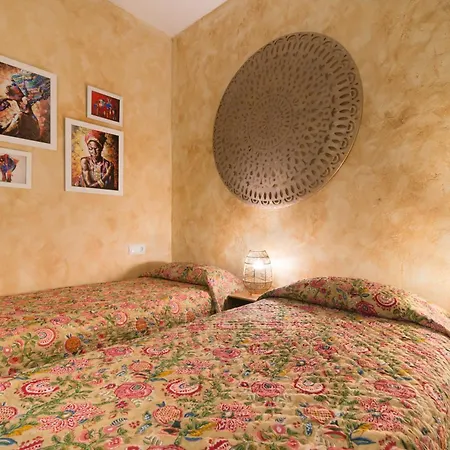 Guest house Artistic 3*