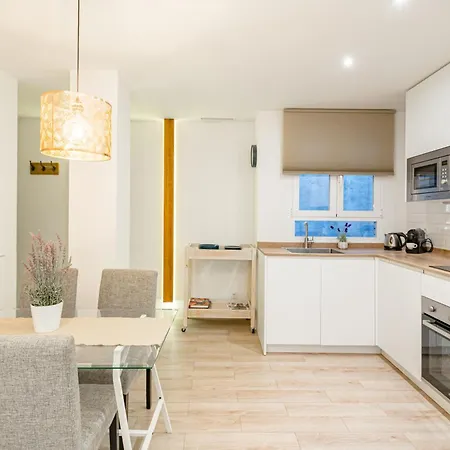 Chueca I Calle Farmacia 1br 1bh Madrid