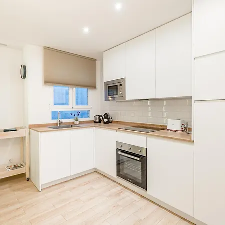 Chueca I Calle Farmacia 1br 1bh Apartment