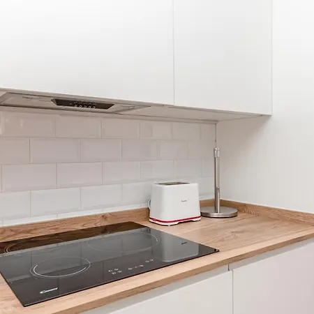 Chueca I Calle Farmacia 1br 1bh *