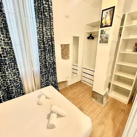 Wakaflats 1, Centro Madrid, Chueca, Sb * マドリード