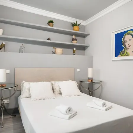 Art & Chic In Trendy Chueca * マドリード
