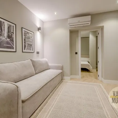Apartamento Urban And 5pax En Calle Silva-gran Via E2 Madri