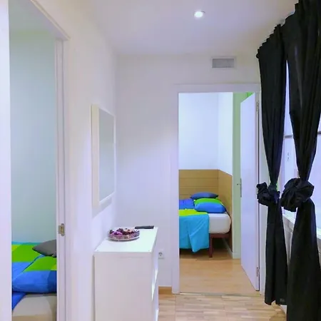 Econostay Plaza De Espana * Madryt