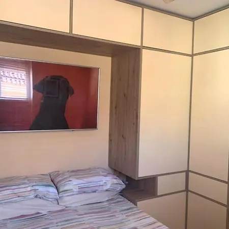 Lejlighed Exclusivo Y Acogedor Piso Con Encanto En Plaza Chueca, Con Aire Acondicionado Y Calefaccion