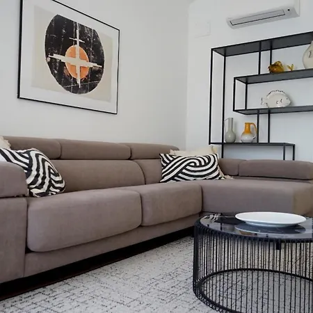 Lejlighed Diaphanous And Modern- 2bd 2bth- Plaza Espana Madrid