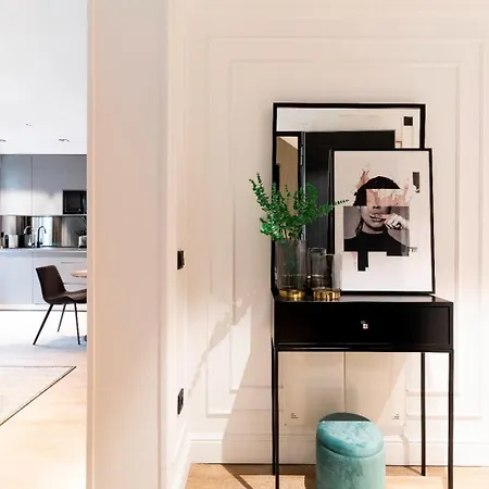 Edmond Vibes Puerta Del Sol Apartment Madrid