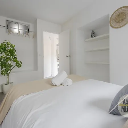 Apartment Atico Calle Silva 3pax Con Terraza Esquina Con Gran Via E2 Madrid