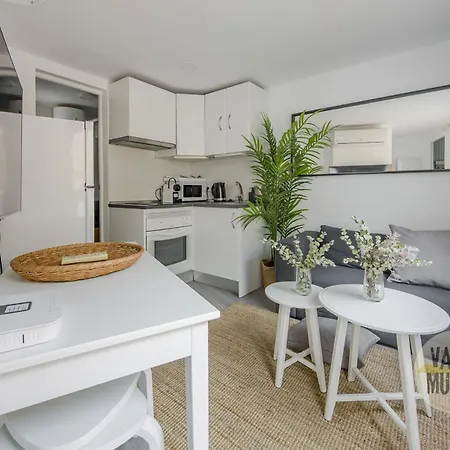 Apartment Atico Calle Silva 3pax Con Terraza Esquina Con Gran Via E2 *