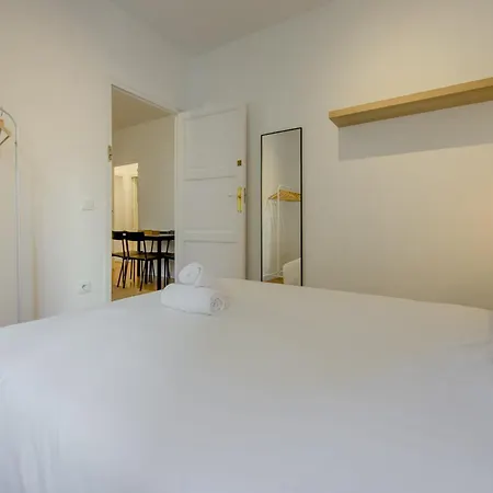 Classic 7pax En La Latina-centro De Appartement