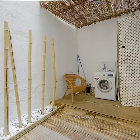 Nuevo De 9pax En La Cava Alta Centro De E1 * Madrid