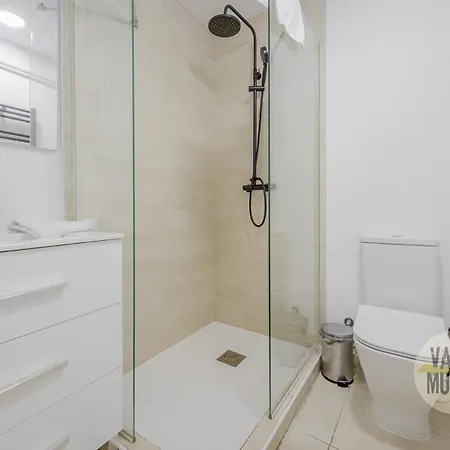Apartamento Nuevo De 9pax En La Cava Alta Centro De E1 *