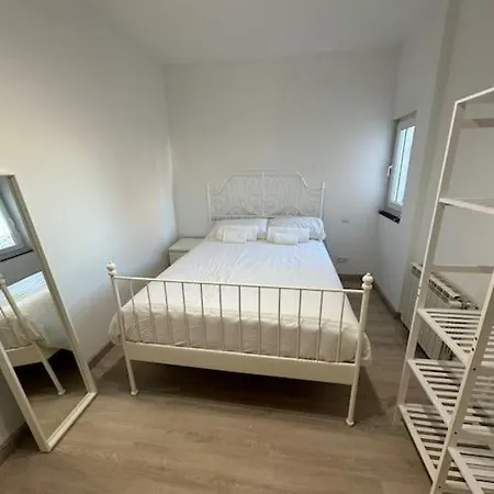 Apartamento 12 De Octubre, Almendrales Appartement *