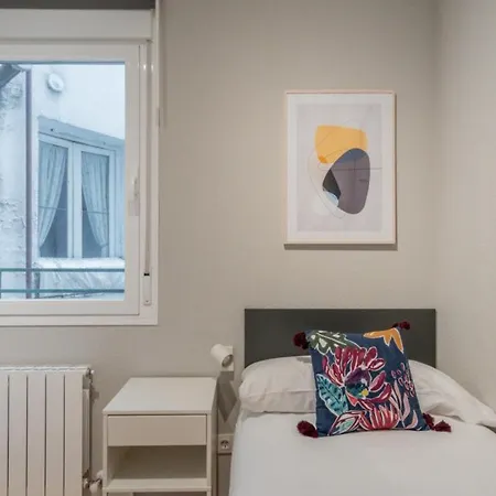 Wide & Modern- 3bd 1bth- Delicias * Madrid
