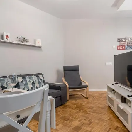 Wide & Modern- 3bd 1bth- Delicias Apartment Madrid