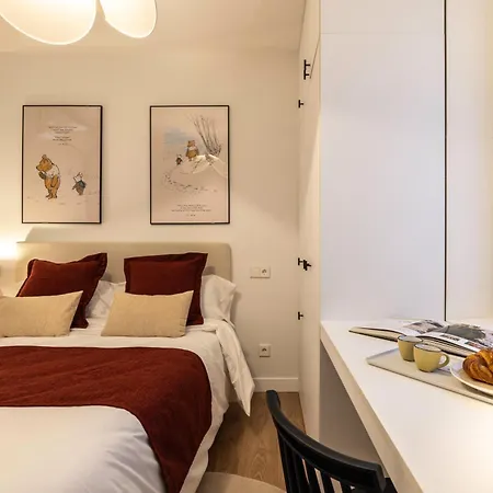 New Designed Flat 3 Bedrooms 2 Showers * Madrid