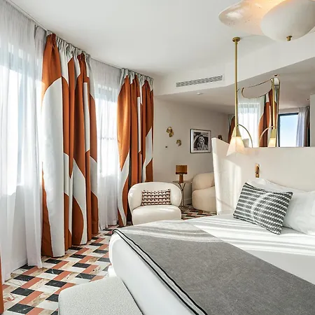 Hotel Vincci Capitol 4*