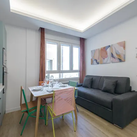 Gran Via Capitals By Monaro***** 아파트 *