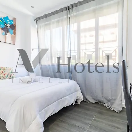 Guest house Ayz Ulises - Auto Check-in Madrid