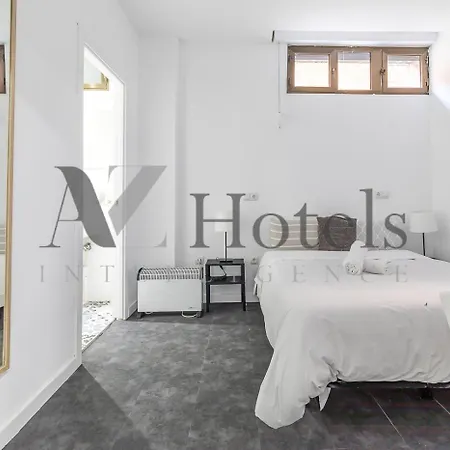 Guest house Ayz Ulises - Auto Check-in Madrid
