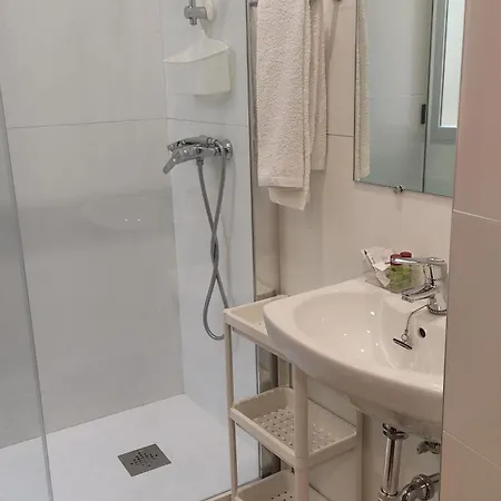 Guest house Bruna Paseo Del Prado Madrid